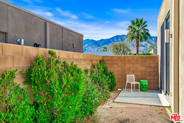 658 Dominion Way, Palm Springs, CA 92262