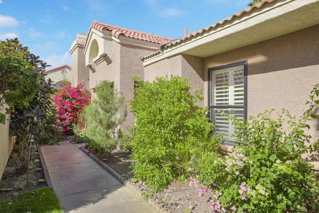 MLS #219138877DA image #1