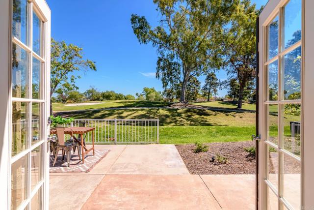 Detail Gallery Image 23 of 32 For 12142 Royal Birkdale Row F, San Diego,  CA 92128 - 2 Beds | 2 Baths