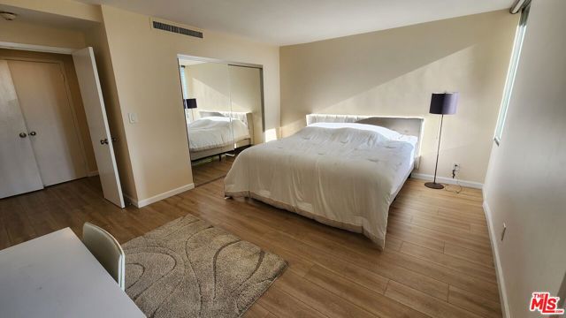 2160 Century Parkway, Los Angeles, California 90067, 1 Bedroom Bedrooms, ,1 BathroomBathrooms,Condominium,For Sale,Century,24394929