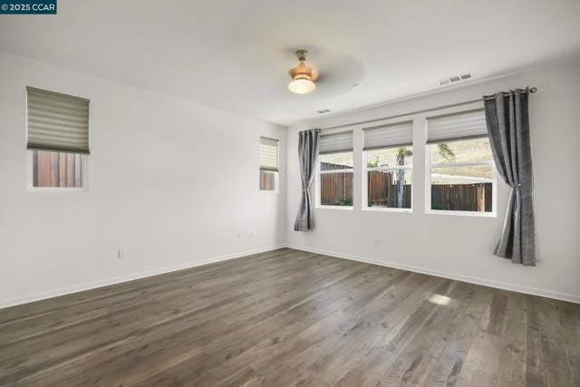 2968 Alves Ranch Rd, Pittsburg CA: https://media.crmls.org/mediaz/cc329c4a-f6da-40ac-90bf-35b32e8e3116.jpg