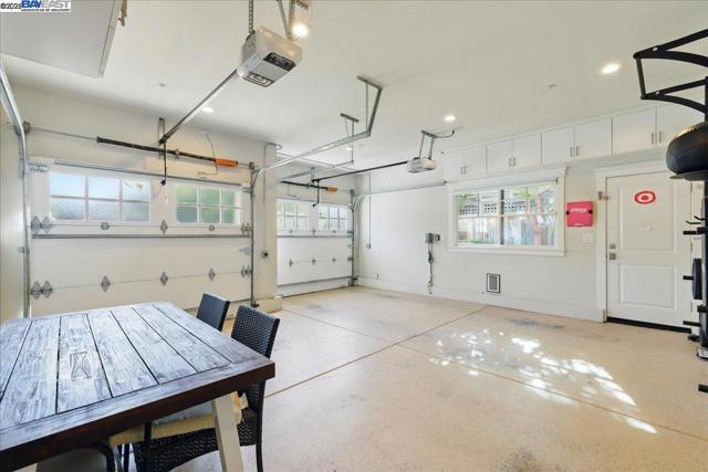 16741 Loma St, Los Gatos CA: https://media.crmls.org/mediaz/cc336093-07e0-42a5-a81f-78c94b4157bb.jpg
