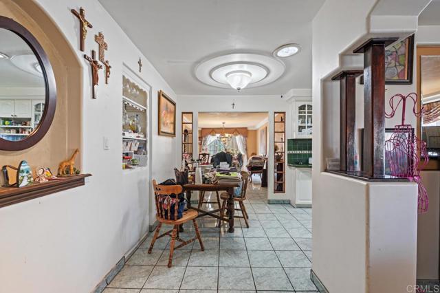 1134 Carlsbad Street, Spring Valley CA: https://media.crmls.org/mediaz/cc33b412-1746-459b-b0fa-80d8cd626cb1.jpg