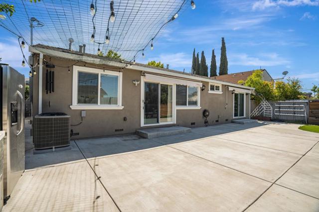1435 Mardan Drive, San Jose CA: https://media.crmls.org/mediaz/cc34d7f9-6cfb-4616-b41a-350d580025d8.jpg