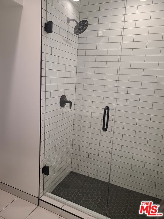 465 S Le Doux Road, Los Angeles CA: https://media.crmls.org/mediaz/cc35105a-00ee-4e74-913d-4f941e9df668.jpg