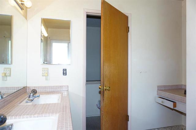 1648 Knollwood Avenue, San Jose CA: https://media.crmls.org/mediaz/cc354dce-6fea-4965-94f9-14814eac1708.jpg