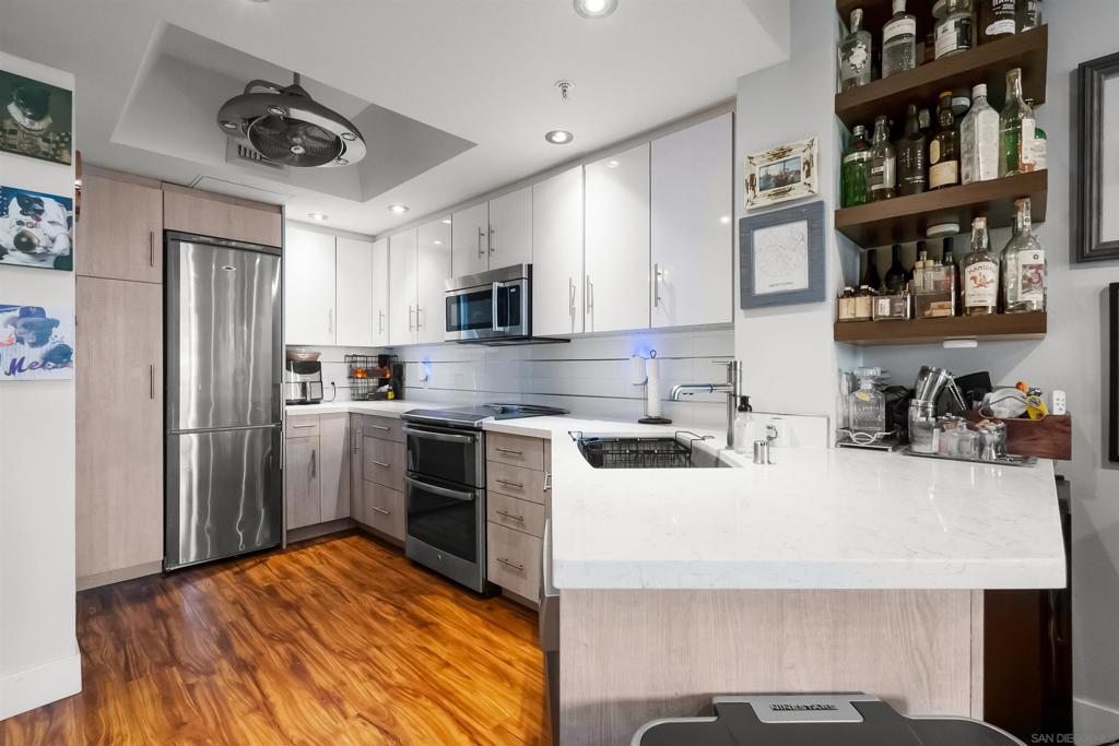 2400 5th Ave - photo 5