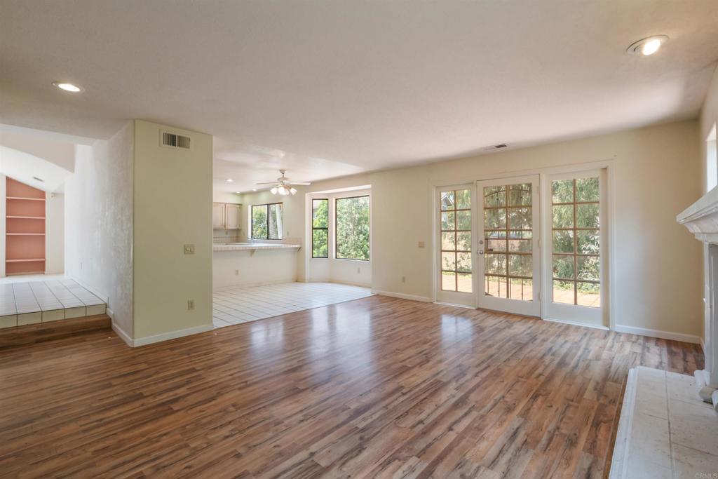 2246 Janis Way - photo 13