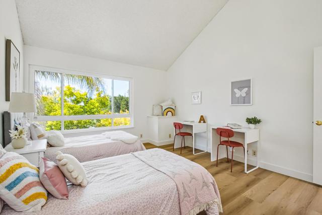 3585 Flint Creek Drive, San Jose CA: https://media.crmls.org/mediaz/cc384e14-140f-4ee4-8847-9bc66a474ffe.jpg