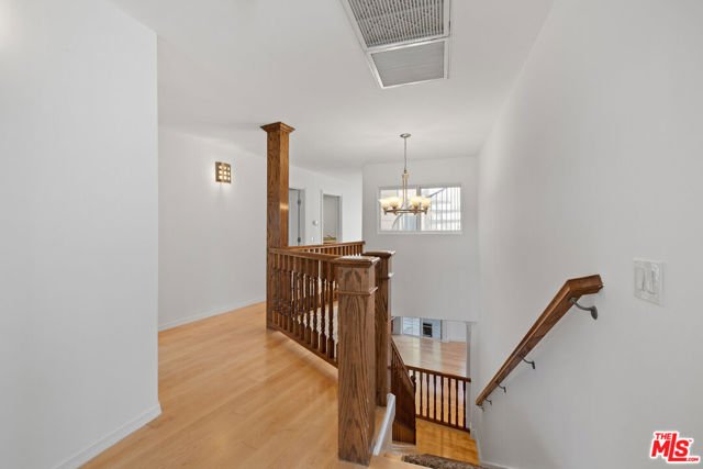 7412 Denrock Avenue, Los Angeles CA: https://media.crmls.org/mediaz/cc38b74f-80b6-4e9f-a32d-11fa18b1dda8.jpg