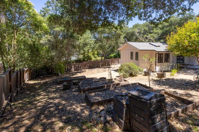 146 Calle De La Ventana, Carmel Valley CA: https://media.crmls.org/mediaz/cc38f2b5-b8e8-4aca-be5b-3f9e786113eb.jpg