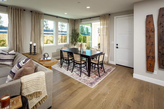 344 Waypoint Drive, Napa CA: https://media.crmls.org/mediaz/cc3a2e39-a908-43d6-8d52-edfa8becf0f1.jpg