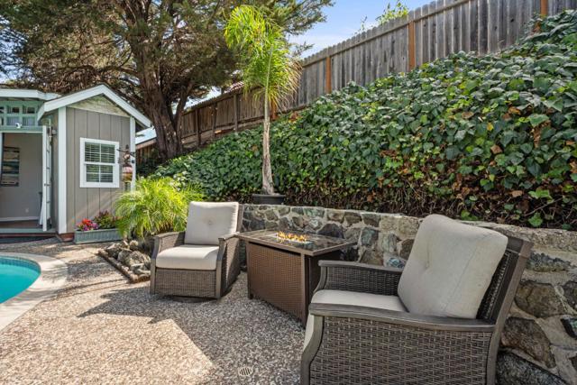 920 Stony Hill Road, Redwood City CA: https://media.crmls.org/mediaz/cc3a3863-d712-4f1c-9a8d-47546848a2eb.jpg