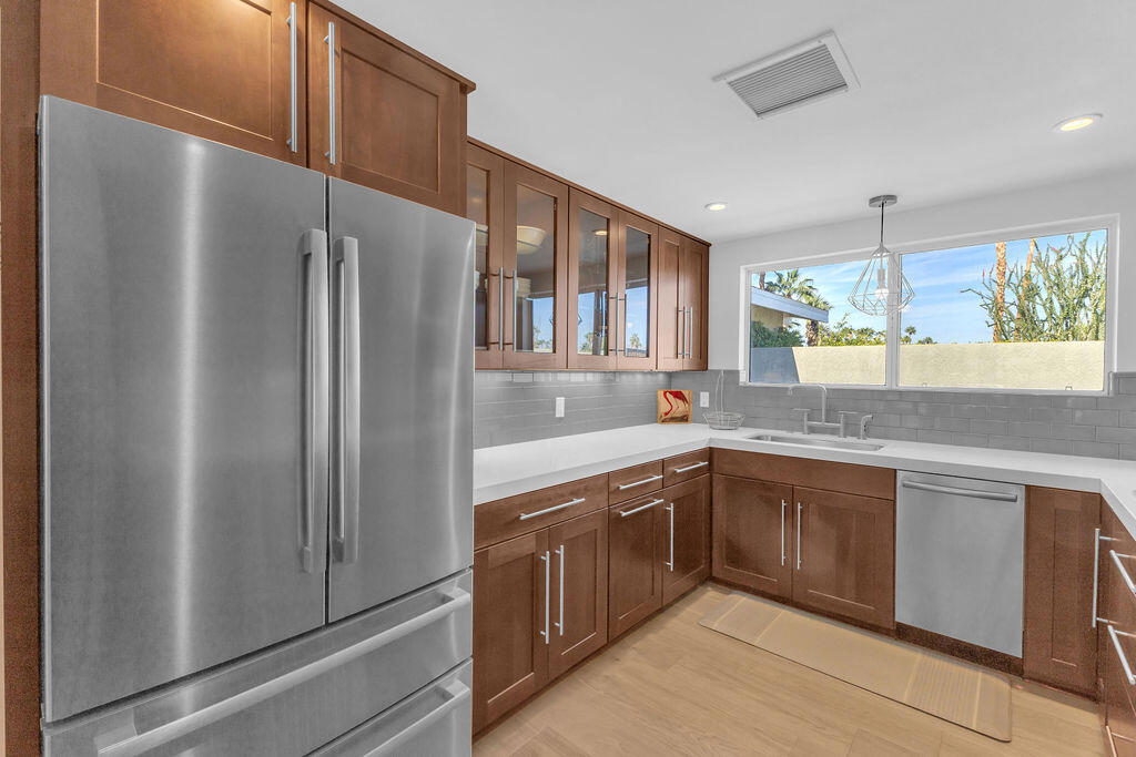 MLS #219139085DA image #19