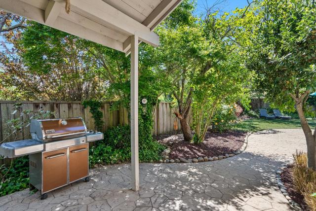 405 Esmeralda Drive, Santa Cruz CA: https://media.crmls.org/mediaz/cc3c7126-e58c-4547-98ba-81b4a620078b.jpg