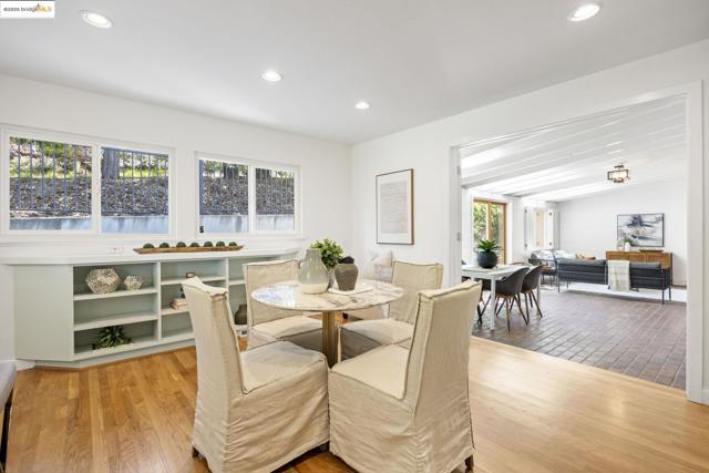38 La Salle Ave, Piedmont CA: https://media.crmls.org/mediaz/cc3cd999-4f38-4084-8029-3fc0ea6002bf.jpg
