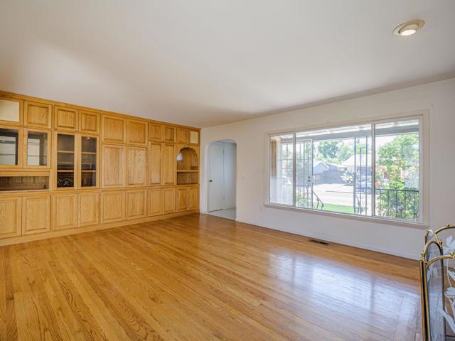 739 Quartz Street, Redwood City CA: https://media.crmls.org/mediaz/cc3e678b-da56-4047-8d2b-830e487cffb4.jpg