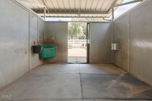2735 Los Pinos Circle, Camarillo CA: https://media.crmls.org/mediaz/cc3f46d4-d376-4a99-8eb2-d908c5385c01.jpg