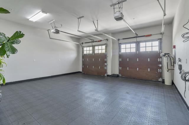 7 Stonebrae Road, Hayward CA: https://media.crmls.org/mediaz/cc3f59f1-4580-4101-b21a-a74b8d44f168.jpg