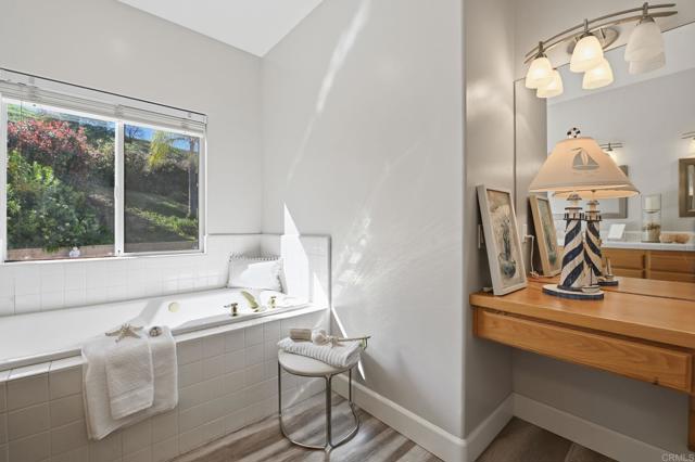 Detail Gallery Image 36 of 74 For 4851 Sweetgrass Ln, Bonsall,  CA 92003 - 4 Beds | 2/1 Baths