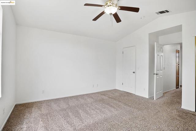 Image 25 of 29 For 4019 Villa Gomez Ln