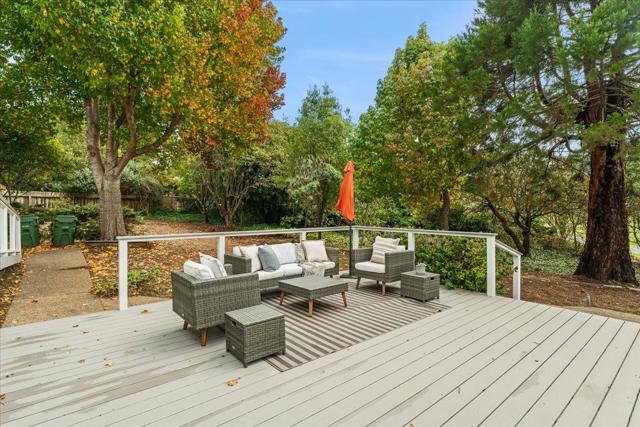 21 Crest Lane, La Selva Beach CA: https://media.crmls.org/mediaz/cc4273d2-e883-4b0e-9e42-461aebb77032.jpg