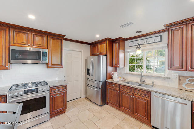 3958 Senan St, Camarillo-5