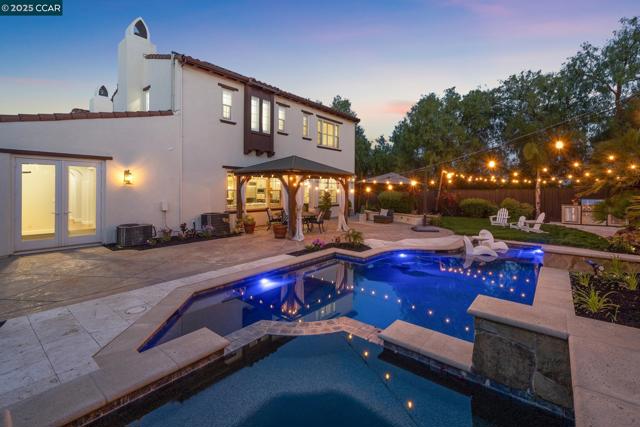 492 Calico Ct, San Ramon CA: https://media.crmls.org/mediaz/cc43bda6-c08e-440b-9c98-2acc5880876a.jpg