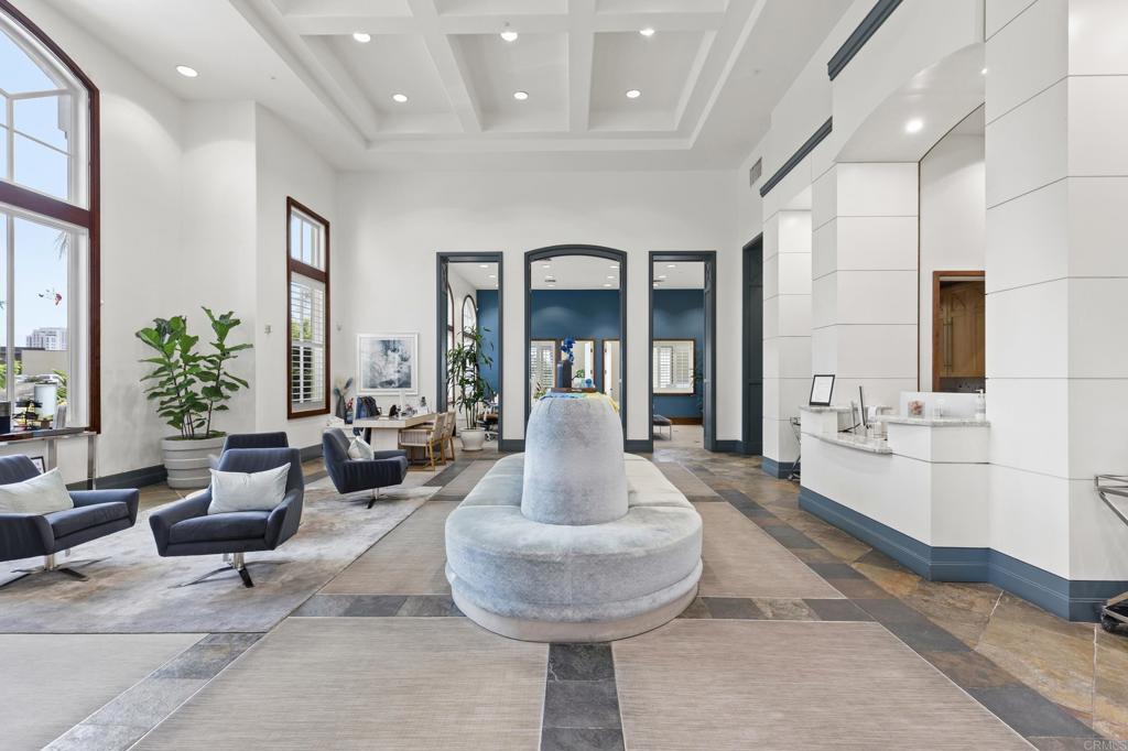 9237 Regents Road - photo 3