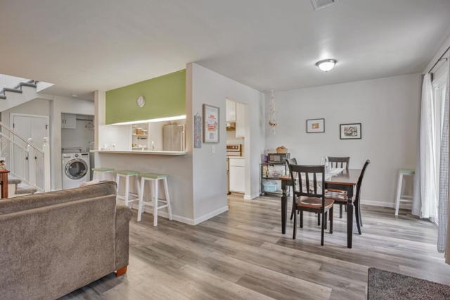 3090 Woods Circle, Davis CA: https://media.crmls.org/mediaz/cc442c62-d7bc-430c-a457-24d7d2806ab2.jpg