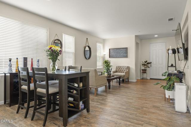 371 Huerta Street, Oxnard CA: https://media.crmls.org/mediaz/cc44467b-175b-4ab3-a7e6-61f7ee5dfbee.jpg