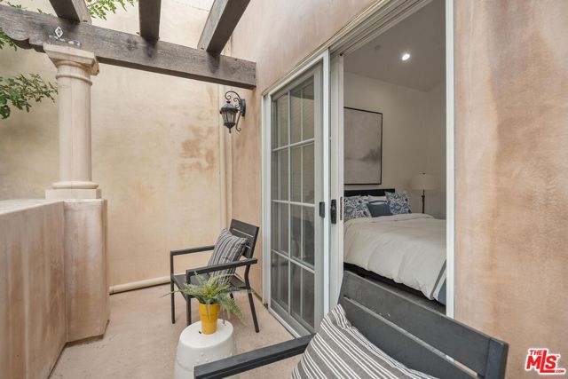 1311 Centinela Avenue, Santa Monica CA: https://media.crmls.org/mediaz/cc466fcc-2504-413c-ab22-beee9a7562de.jpg