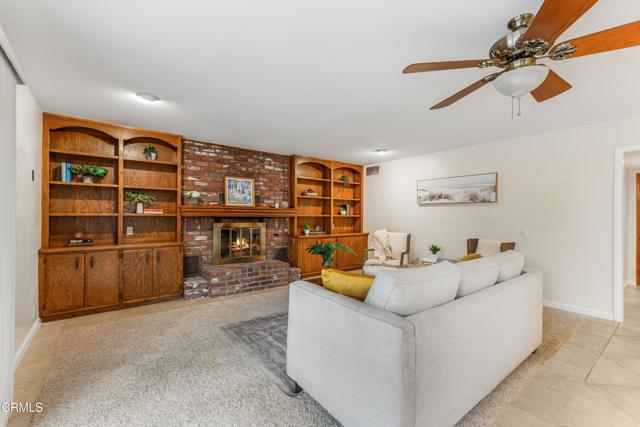 202 Faculty Street, Thousand Oaks CA: https://media.crmls.org/mediaz/cc488095-e4f2-444a-b951-6b5e1af6ca98.jpg