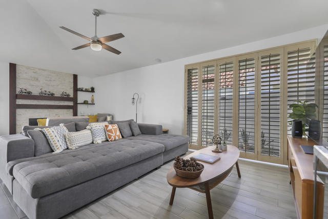 77576 Calle Las Brisas N, Palm Desert CA: https://media.crmls.org/mediaz/cc498512-0f11-4d7c-aa15-e102a57fba85.jpg