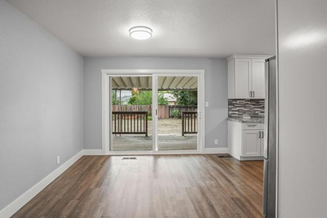 2510 Redwood Road, Napa CA: https://media.crmls.org/mediaz/cc4a8a54-b2e4-4861-9106-59771ad1d8df.jpg