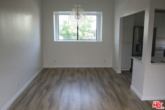 4561 Alla Road, Marina del Rey CA: https://media.crmls.org/mediaz/cc4b152d-deb4-4546-8517-8fbc5c546da1.jpg