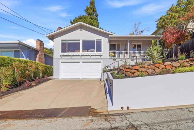 574 Wellington Drive, San Carlos CA: https://media.crmls.org/mediaz/cc4b20a6-ef8d-45b0-bbb9-0e2a1ba5b208.jpg