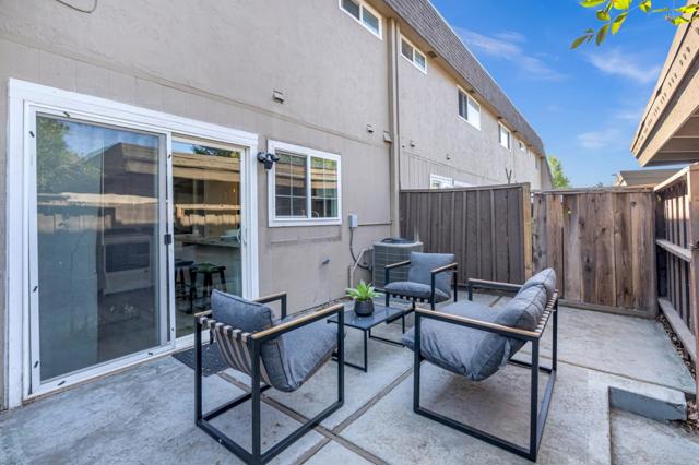 5392 Deodara Grove Court, San Jose CA: https://media.crmls.org/mediaz/cc4d5cb3-fe96-433b-ae24-aa0883e864c0.jpg