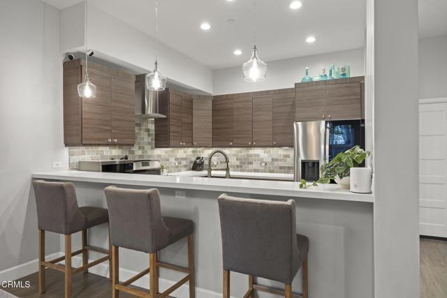 Detail Gallery Image 17 of 43 For 3236 Royal Oaks Dr #5,  Thousand Oaks,  CA 91362 - 3 Beds | 2/1 Baths