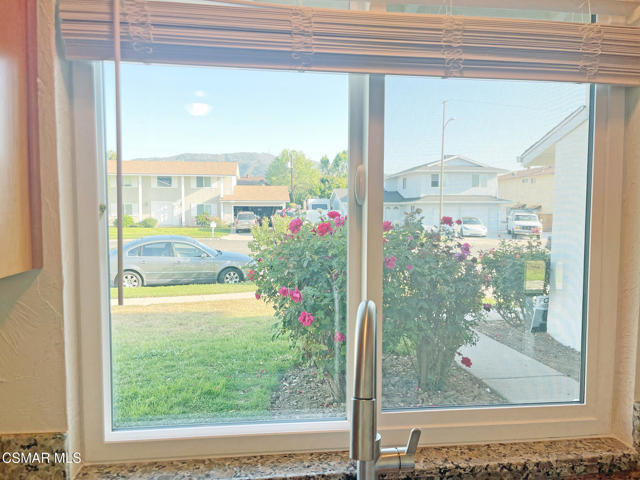 2467 Invar Court, Simi Valley CA: https://media.crmls.org/mediaz/cc4fbf11-36d0-4f56-8215-77c3523c7d07.jpg
