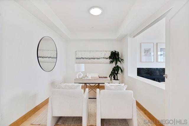 5420 La jolla Blvd., La Jolla CA: https://media.crmls.org/mediaz/cc500844-574c-4719-81c9-42f20fec0172.jpg