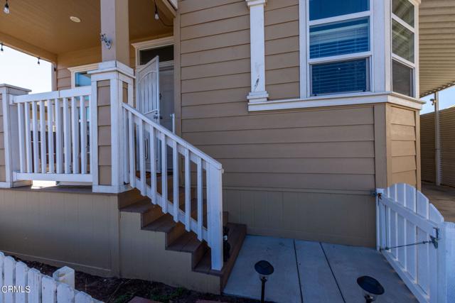 Detail Gallery Image 3 of 20 For 4021 Oriole Ln #G,  Oxnard,  CA 93033 - 2 Beds | 2 Baths