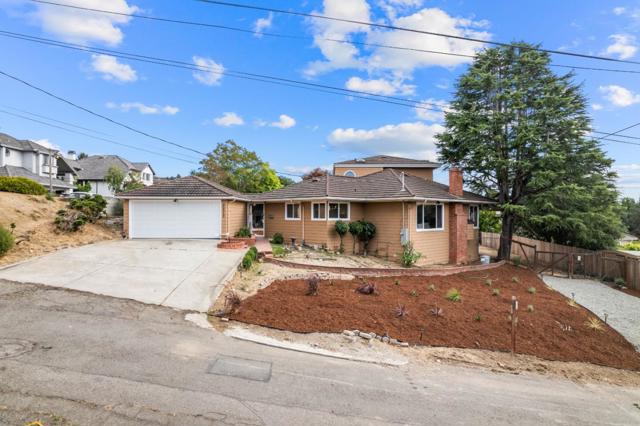 3375 East Avenue, Hayward CA: https://media.crmls.org/mediaz/cc50ece0-9eec-4404-8bae-9be5e4def3e4.jpg