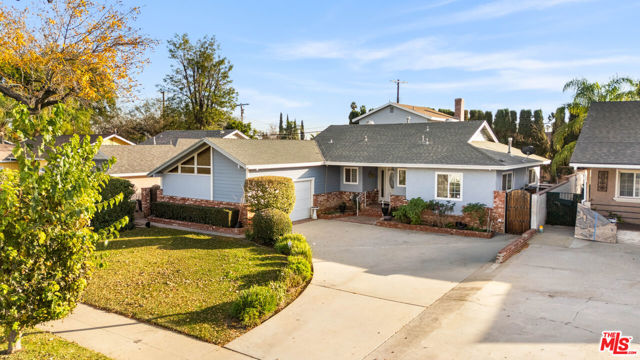 16900 Mayall Street, North Hills CA: https://media.crmls.org/mediaz/cc517197-2ffc-4763-8adf-ef6944adbf7d.jpg