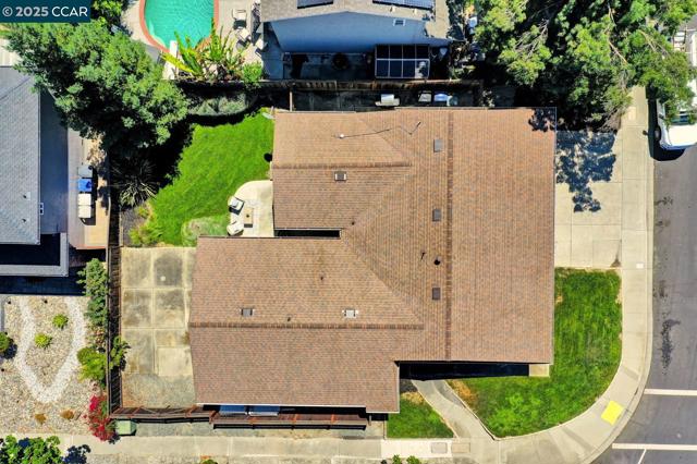 3958 W Las Positas Blvd, Pleasanton CA: https://media.crmls.org/mediaz/cc54a909-9582-427e-b3db-f262cced2388.jpg
