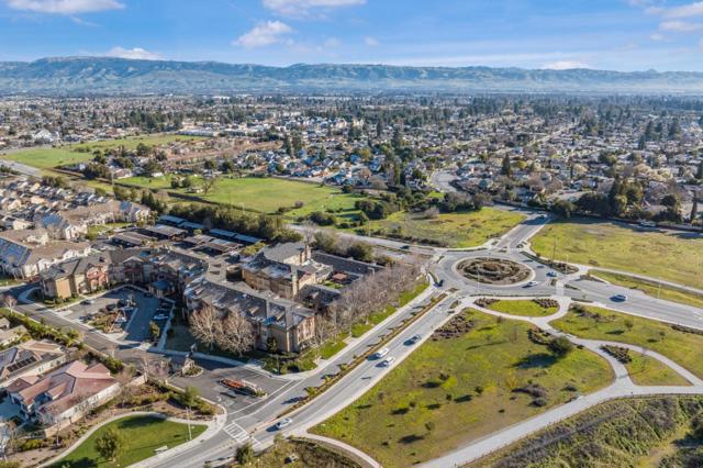 1506 Bianca Way, Gilroy CA: https://media.crmls.org/mediaz/cc54b842-a968-4ab2-9750-6d651a57f05d.jpg