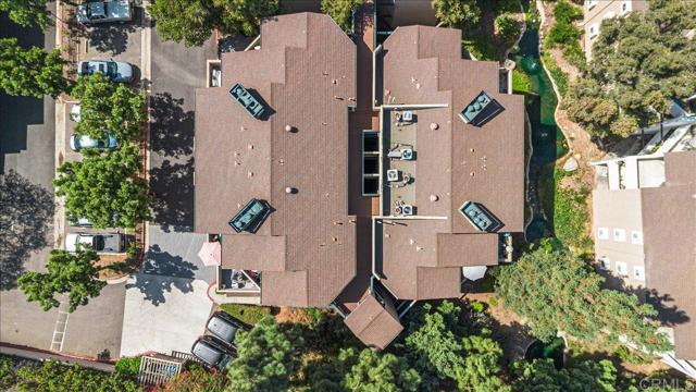 9755 Mesa Springs Way, San Diego CA: https://media.crmls.org/mediaz/cc54be04-1fbb-4546-86d8-041928323bb3.jpg