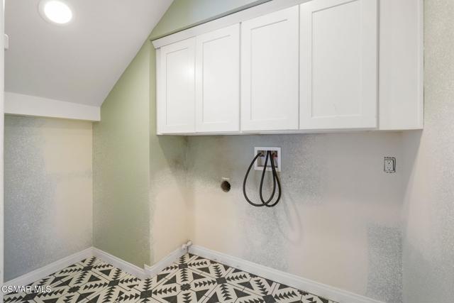 2607 Lander Court, Newbury Park CA: https://media.crmls.org/mediaz/cc57330f-3a23-47f4-ba0b-1311a50fdac4.jpg