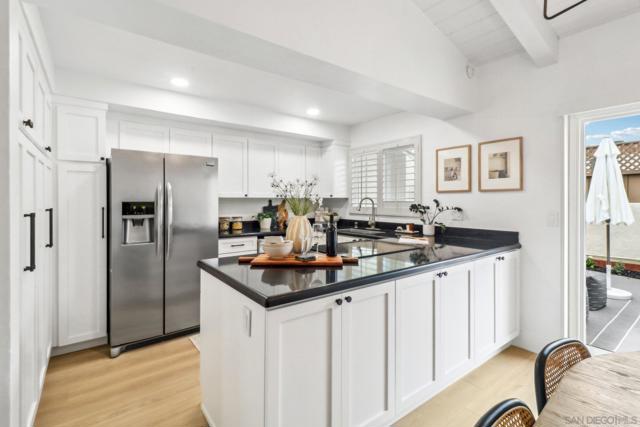 4174 Balboa Way, San Diego CA: https://media.crmls.org/mediaz/cc57e57a-fc5e-4236-bfaa-abca90b08ac7.jpg