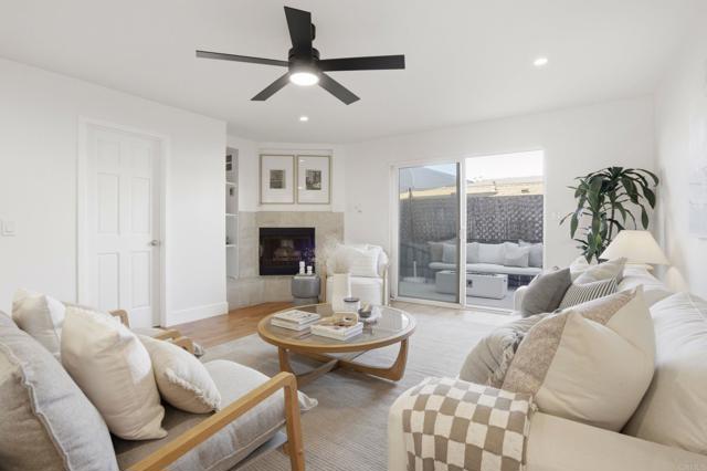 Detail Gallery Image 4 of 14 For 5027 Santa Monica Ave #B,  San Diego,  CA 92107 - 3 Beds | 2/1 Baths